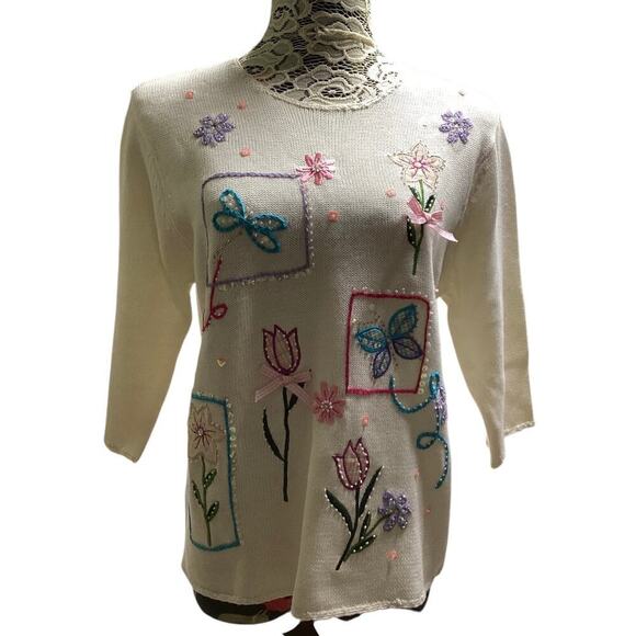 Bobbie Brooks knit flowers butterflies embroidered Large white - Picture 1 of 4